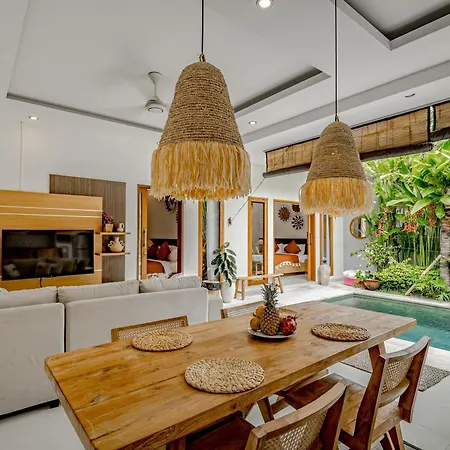 Villa Tropicasa 1 By Bali Villa Solutions